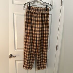 NWT “New In” Plaid Brown Pants